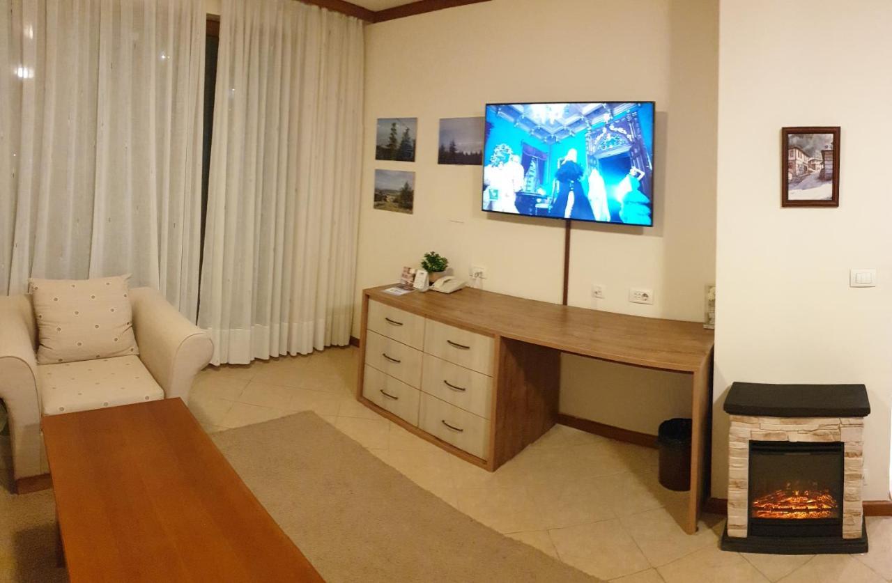 Free Spa В Св. Иван Рилски - Сладък Дом Сред Лукс Bansko Exterior foto