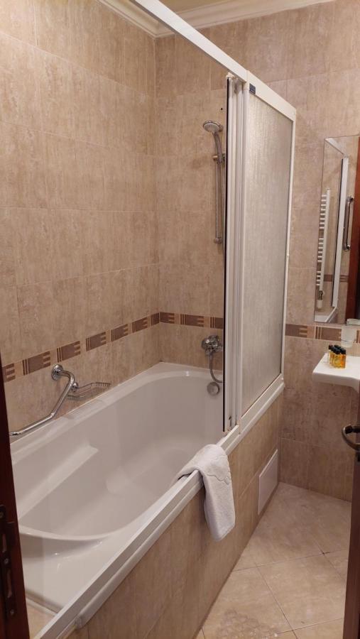 Free Spa В Св. Иван Рилски - Сладък Дом Сред Лукс Bansko Exterior foto