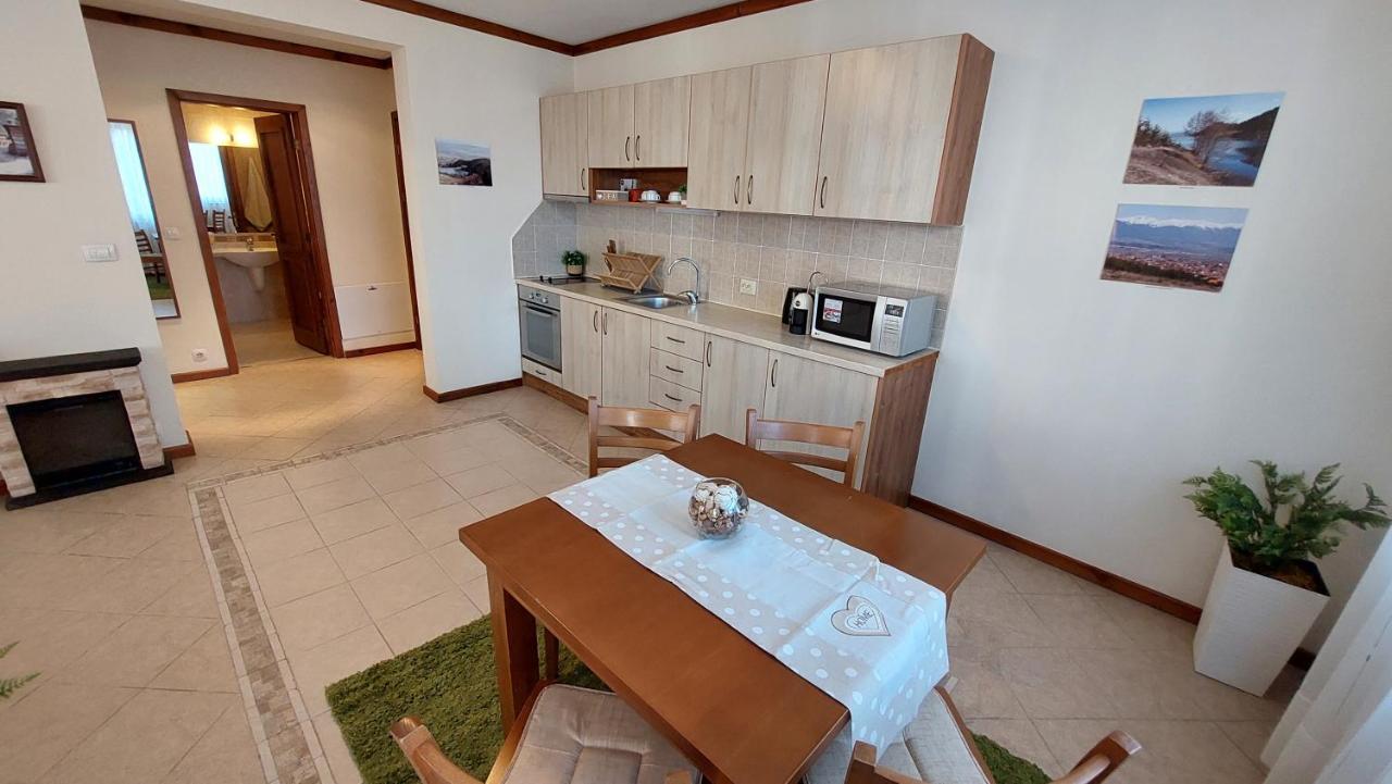 Free Spa В Св. Иван Рилски - Сладък Дом Сред Лукс Bansko Exterior foto
