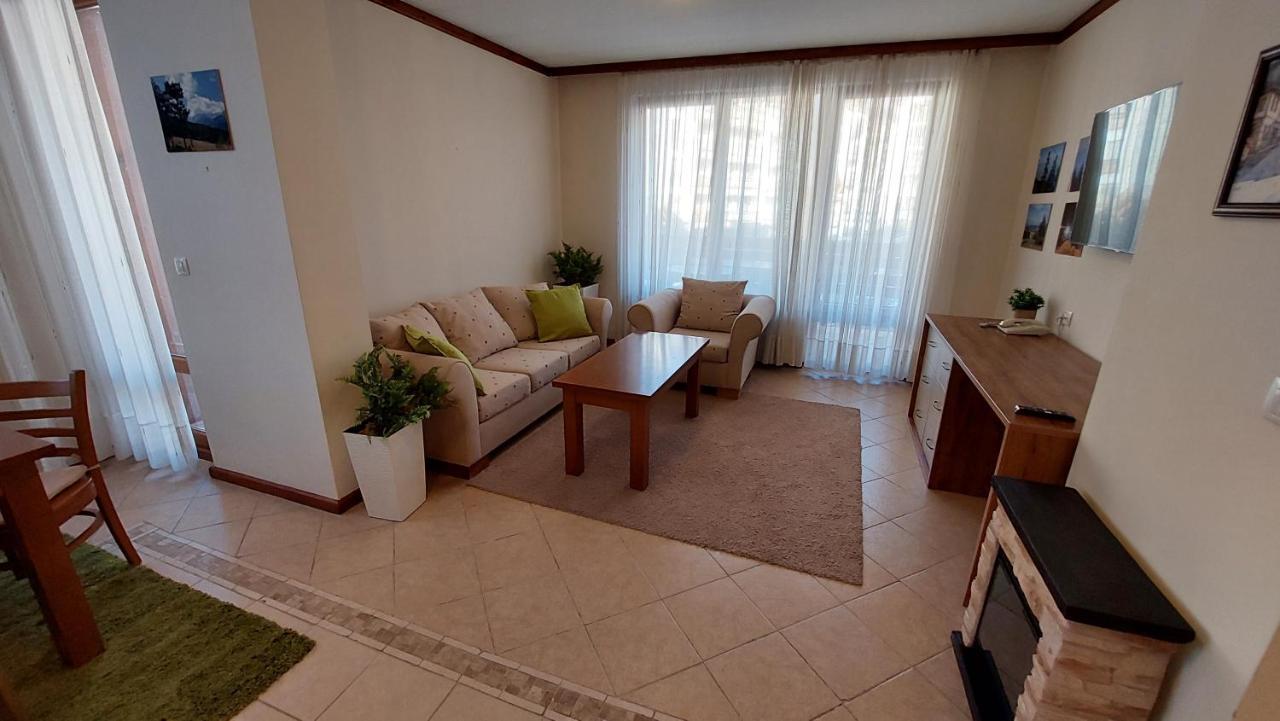 Free Spa В Св. Иван Рилски - Сладък Дом Сред Лукс Bansko Exterior foto