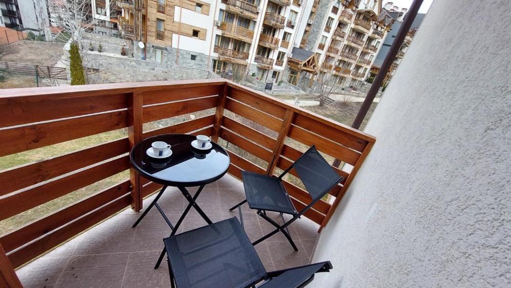 Free Spa В Св. Иван Рилски - Сладък Дом Сред Лукс Bansko Exterior foto